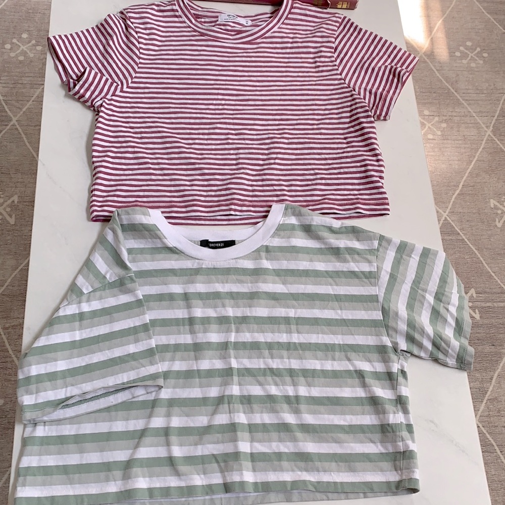 Lounge crop top tees